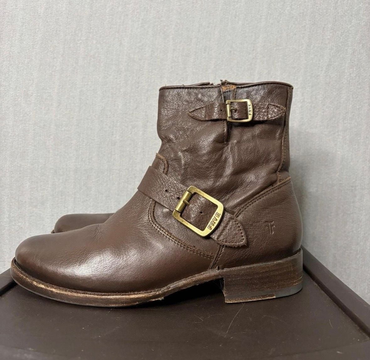 FRYE Brown Leather Veronica Short Boots 5