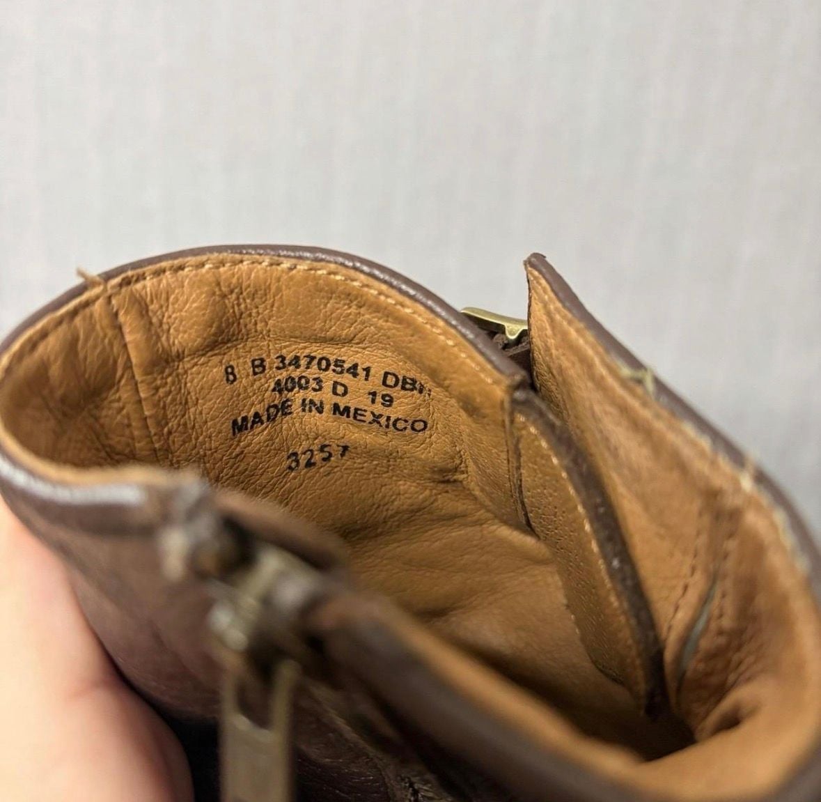 FRYE Brown Leather Veronica Short Boots 8