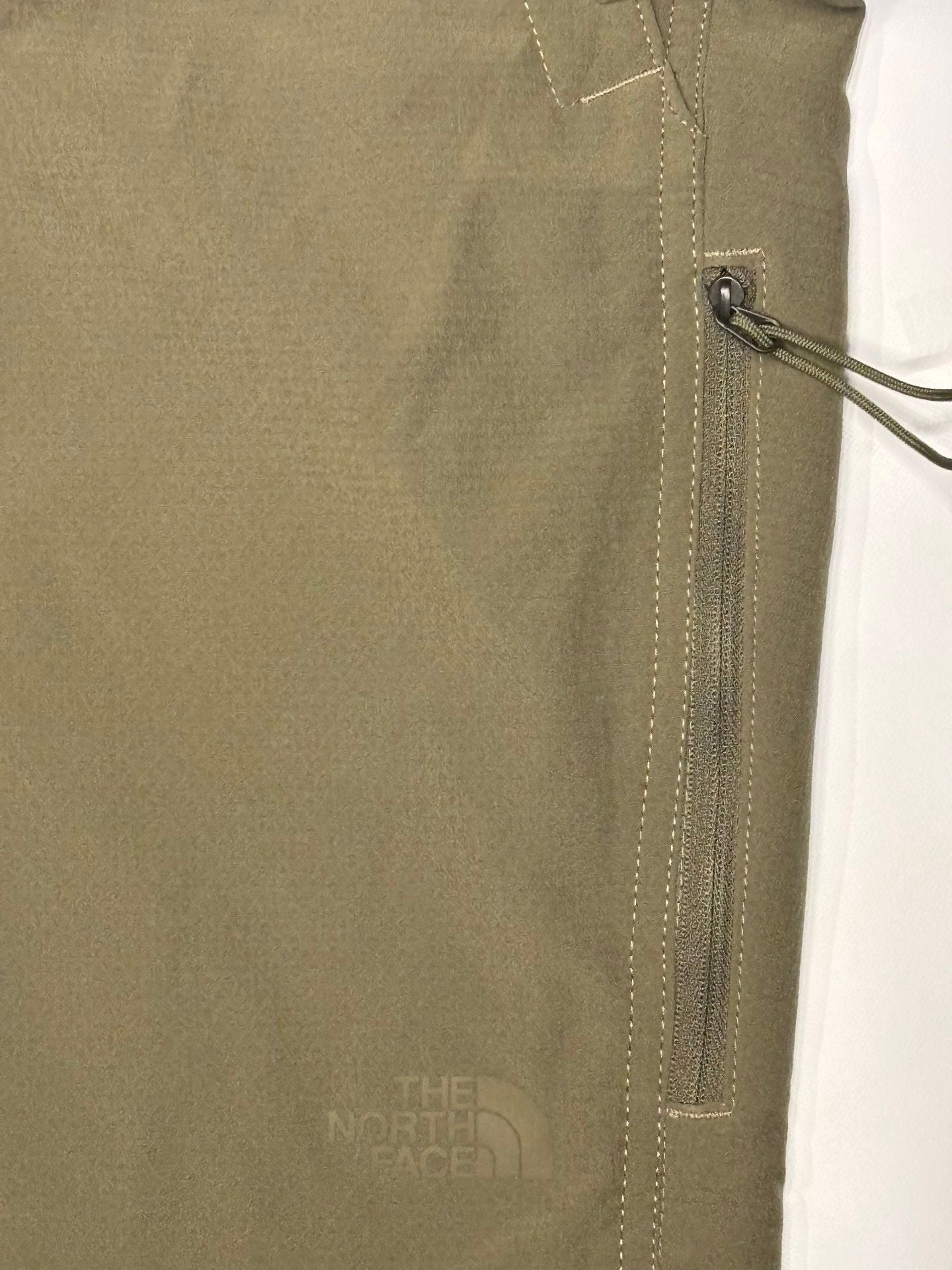 The North Face Shorts Size 38 Olive Green Hiking Cargo Outdoor 4