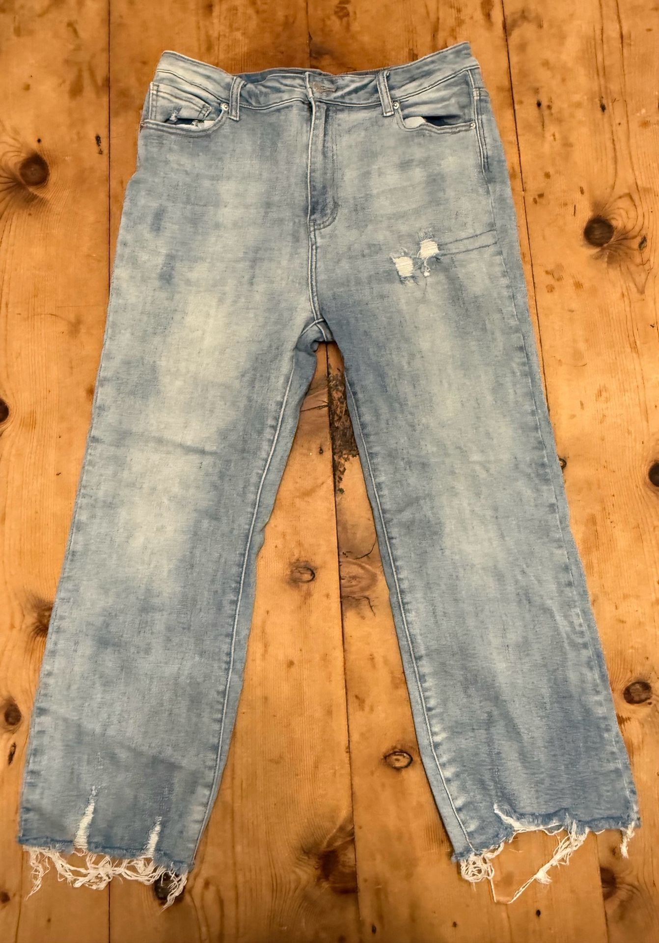 Risen Los Angeles Straight Jeans Size 1XL - Light Wash Distressed Raw Hem 2