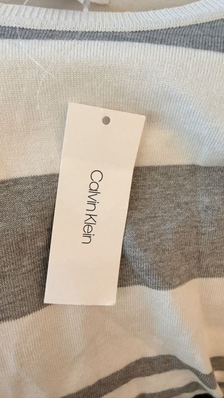 Calvin Klein Women's Striped top Size M NWT 3