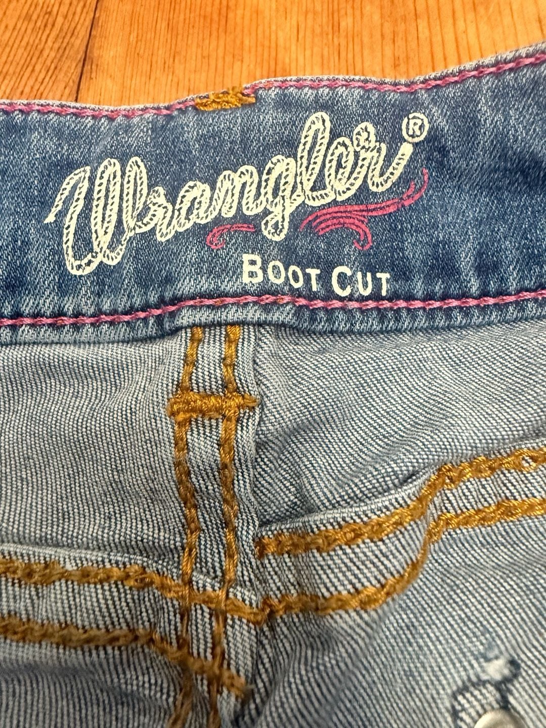 Wrangler Women's Bootcut Jeans Light Wash Tall Size 15/16 x 34 Western 4