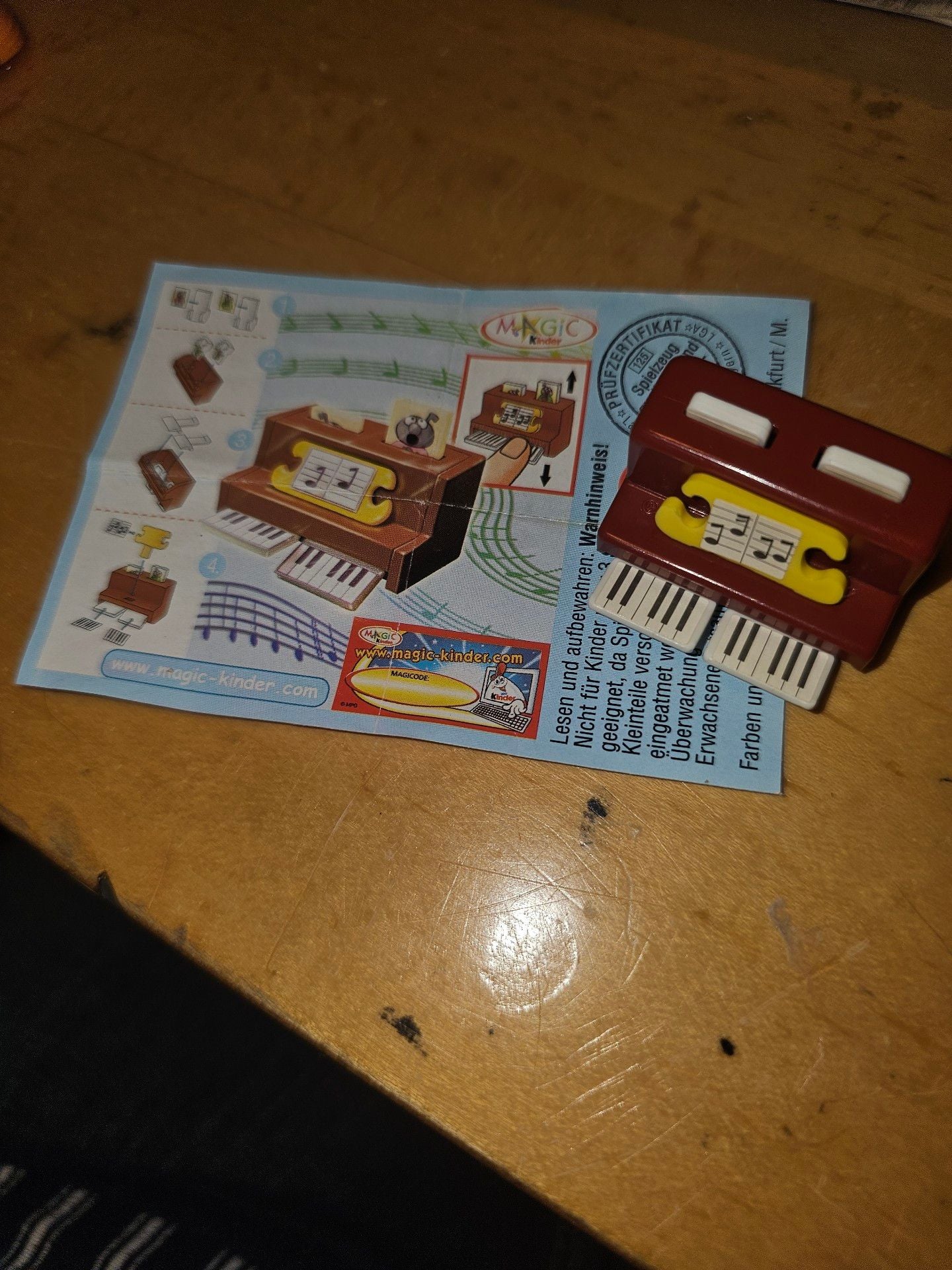Magic Kinder Sunny Festival Der Noten Piano Toy With Paper Slip 1