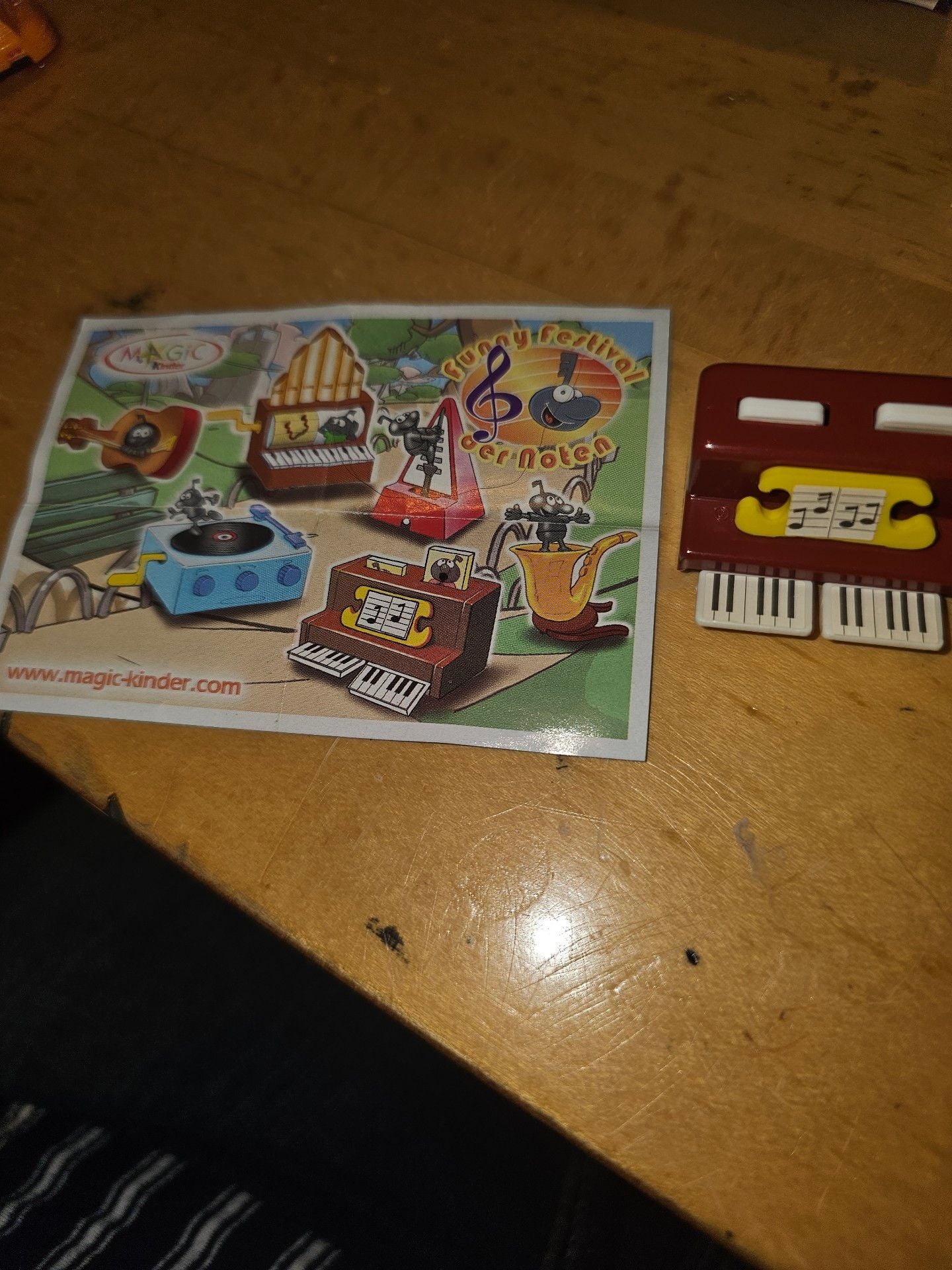 Magic Kinder Sunny Festival Der Noten Piano Toy With Paper Slip 2