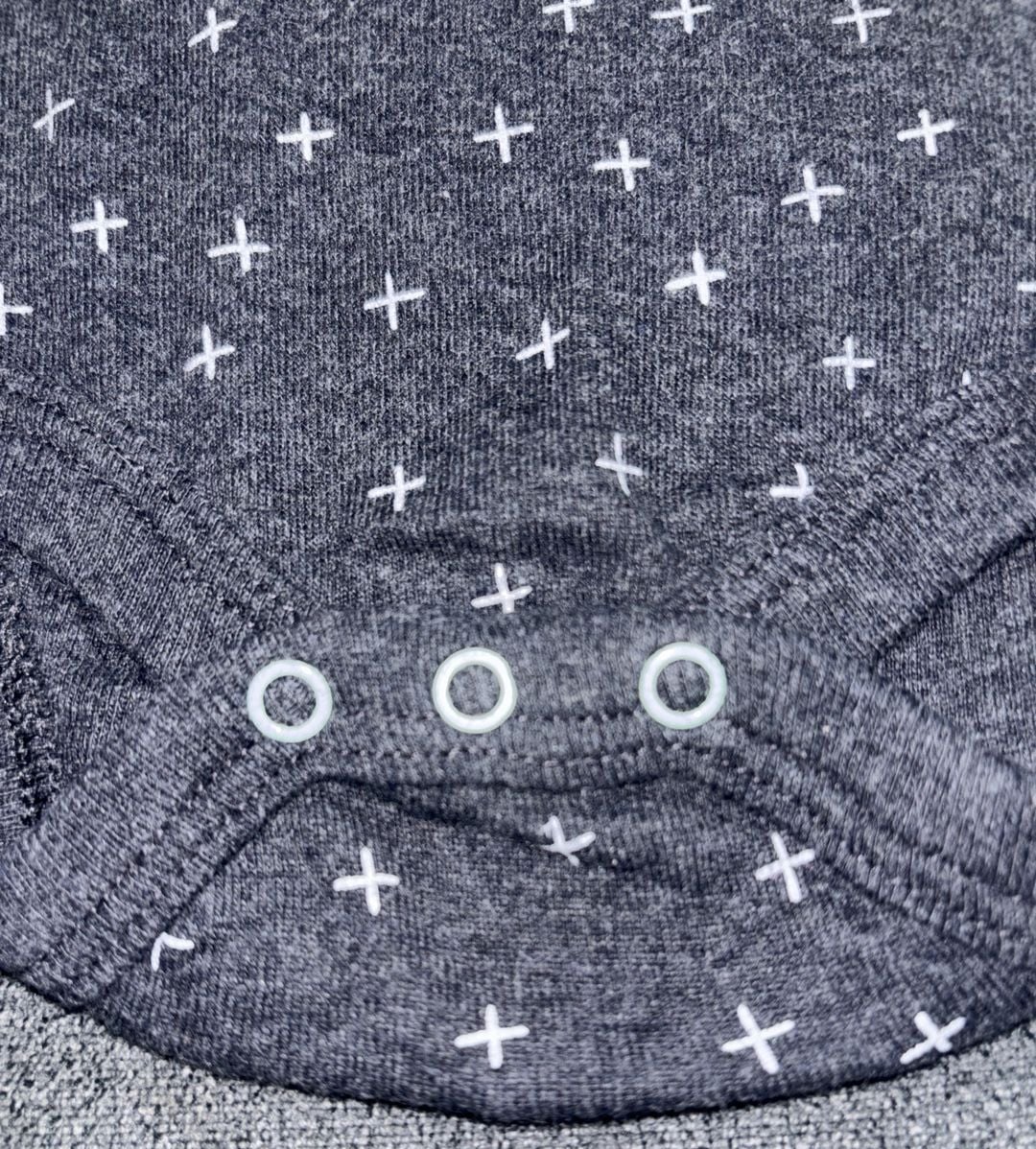 Cloud Island Baby Short Sleeve Bodysuit Gray Cross Print Newborn 6