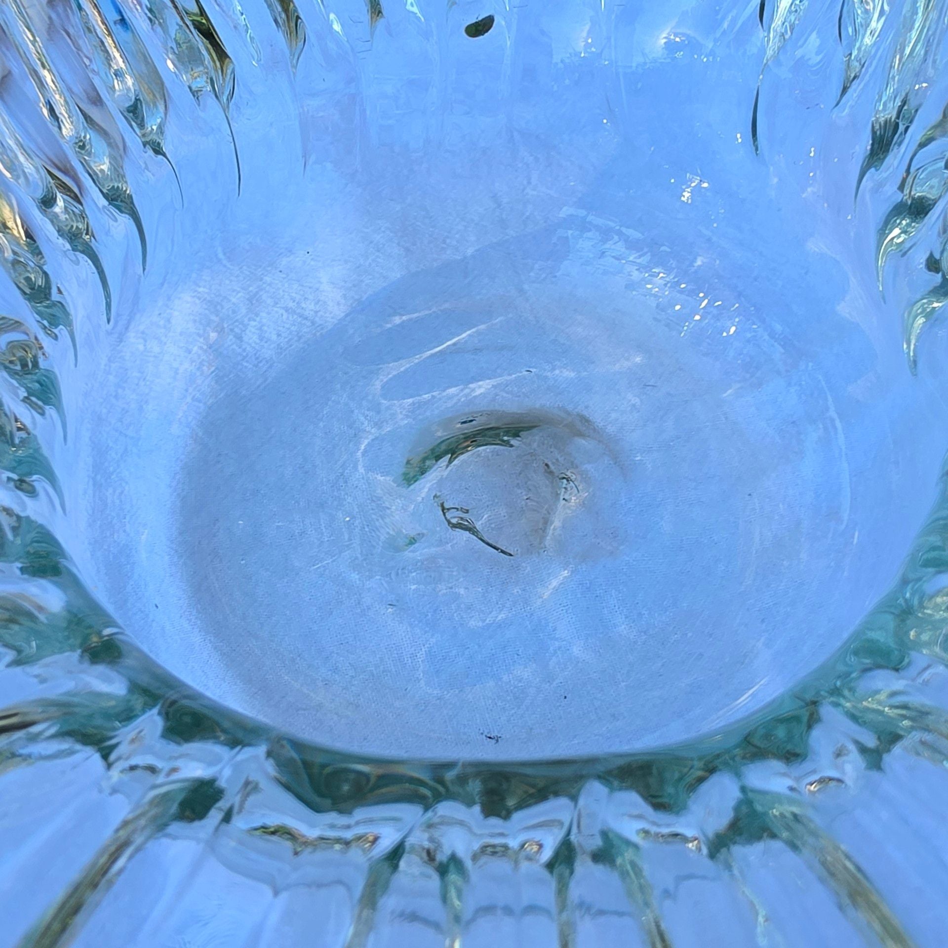 Vintage Art Glass Ruffled Edge Clear And Green Bowl 6
