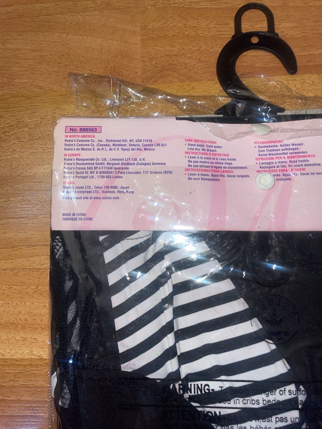 Secret Wishes Shipwrecked Pirate Costume Extra Small XS Black White 5