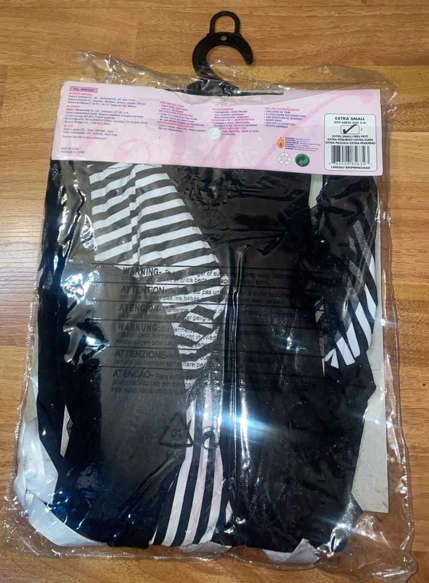Secret Wishes Shipwrecked Pirate Costume Extra Small XS Black White 4