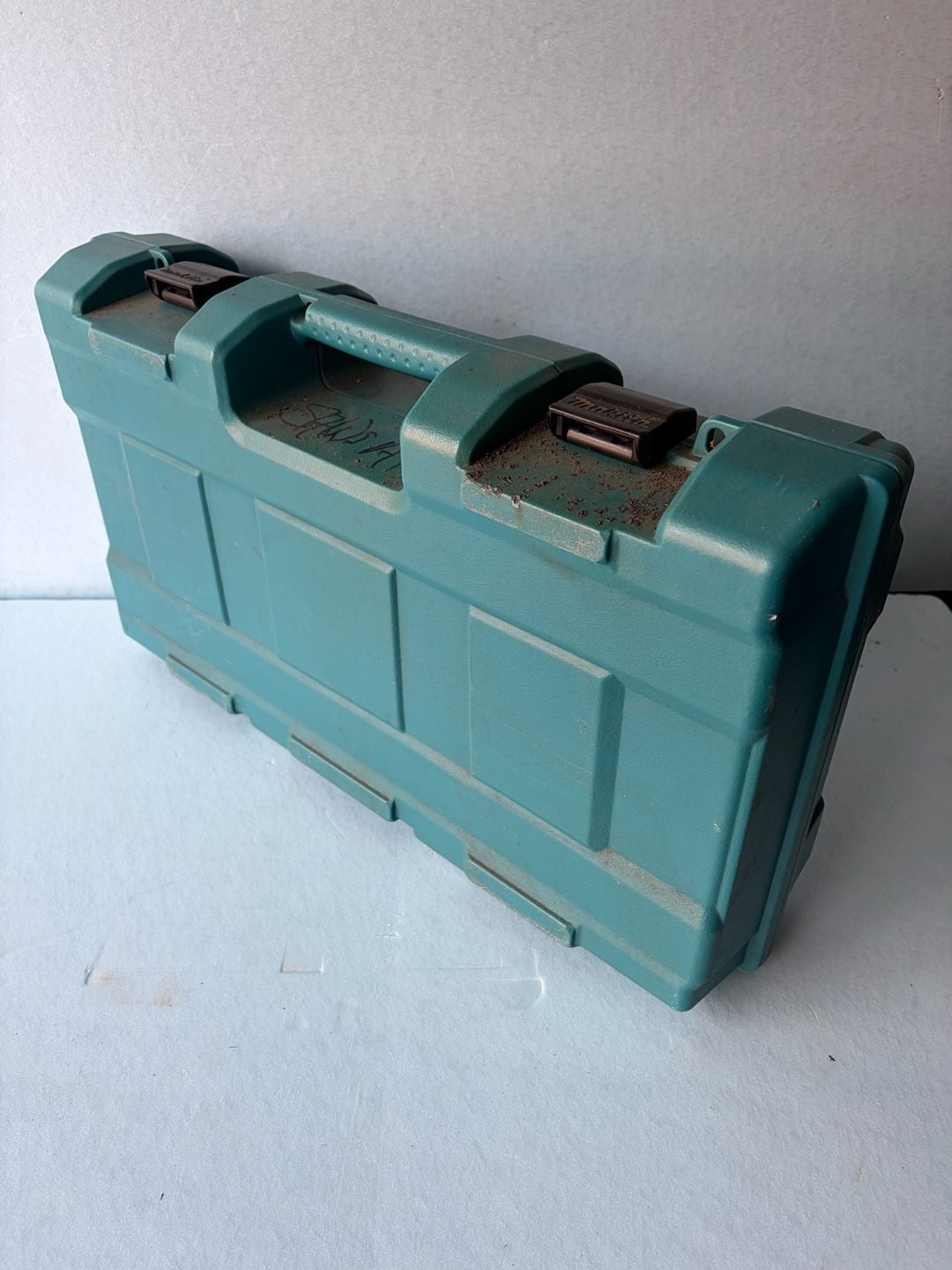 Makita JR3050T Reciprocasting Saw -  With Case And several Blades excellent cond 11