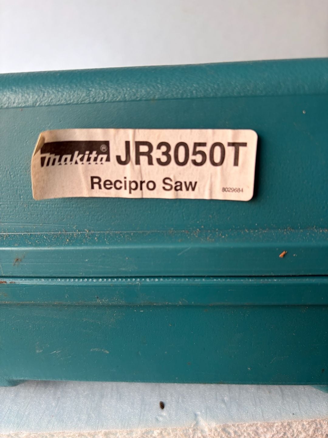 Makita JR3050T Reciprocasting Saw -  With Case And several Blades excellent cond 15