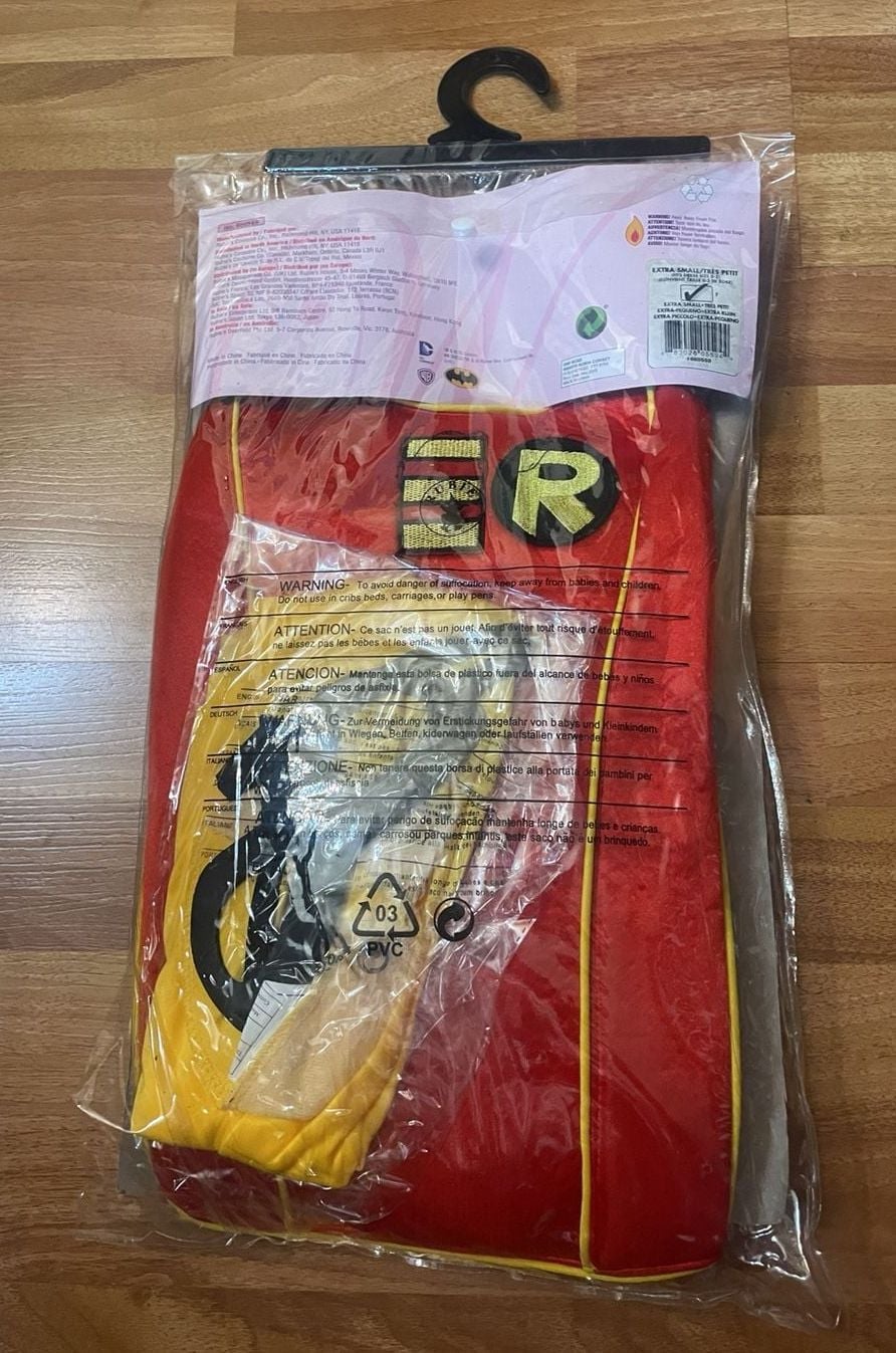 Secret Wishes Robin Costume Size X-Small DC Comics Batman 4