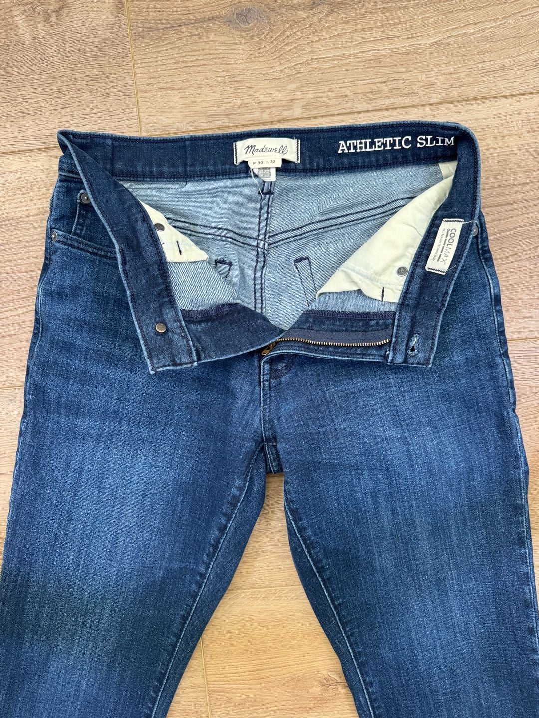 Madewell Men’s Athletic Slim Jeans Dark Wash COOLMAX Stretch Denim 30x32
5
