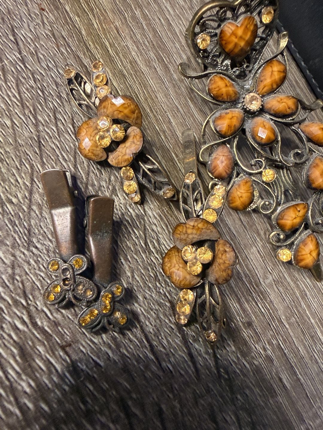 Vintage Hair Clip Set 3