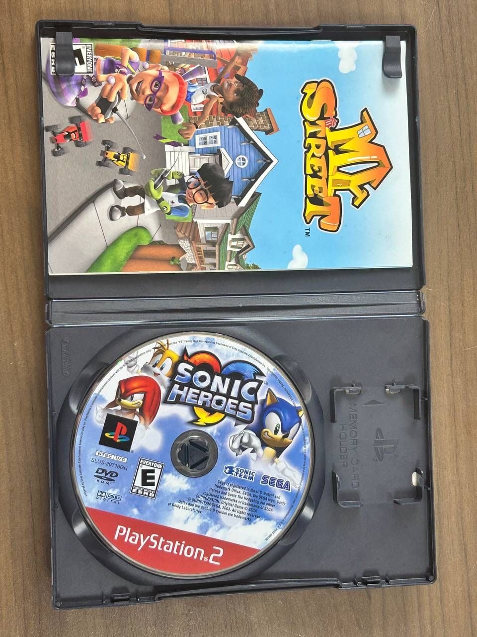 Sonic Heroes PS2 PlayStation 2 2004 Game Disc w/ My Street Case & Manual 2