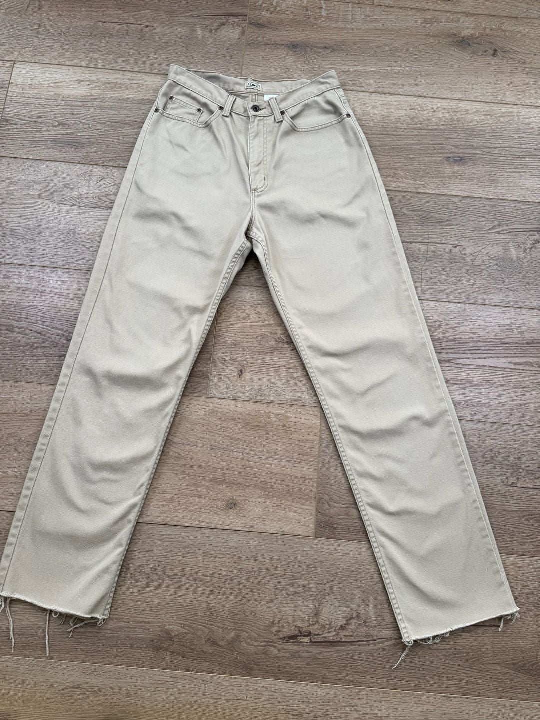 L.L.Bean Women’s Straight Leg Jeans Tan 100% Cotton Raw Hem Size 10T 3