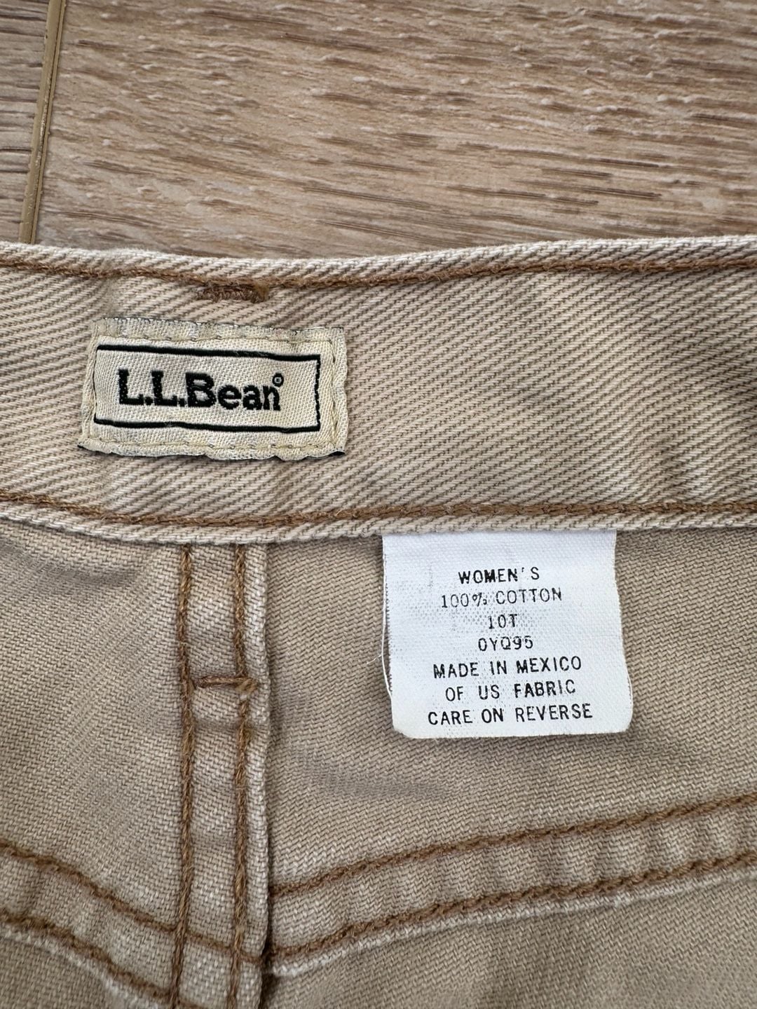 L.L.Bean Women’s Straight Leg Jeans Tan 100% Cotton Raw Hem Size 10T 6