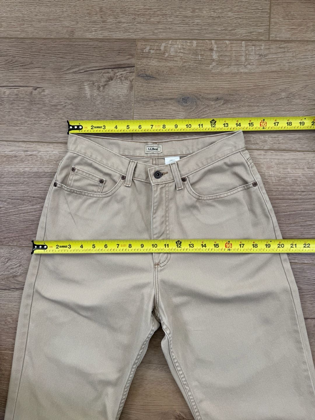 L.L.Bean Women’s Straight Leg Jeans Tan 100% Cotton Raw Hem Size 10T 7