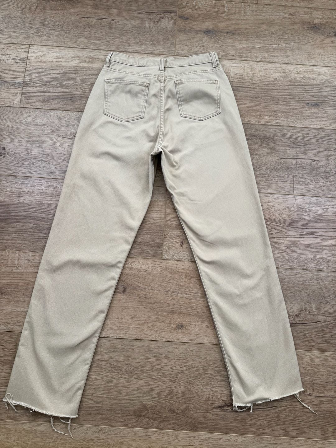 L.L.Bean Women’s Straight Leg Jeans Tan 100% Cotton Raw Hem Size 10T 9