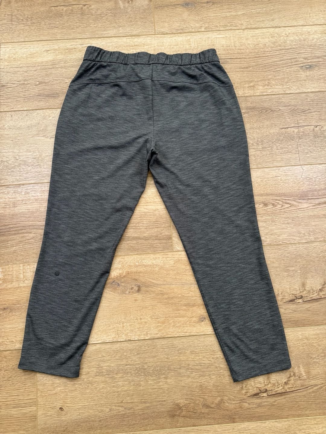 Lululemon Women’s Heathered Gray Drawstring Stretch Pants Size 10 9