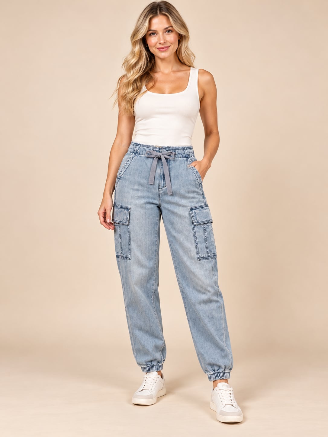 American Eagle Women’s Cargo Jogger Jeans Light Wash Denim 00 Short 3