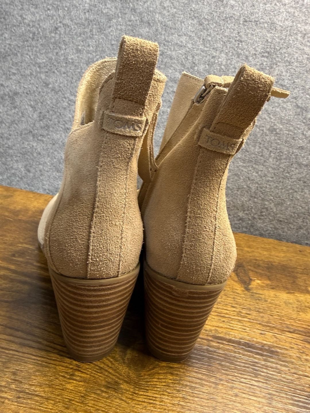 Toms Suede Wedge Ankle Boots Tan 7
