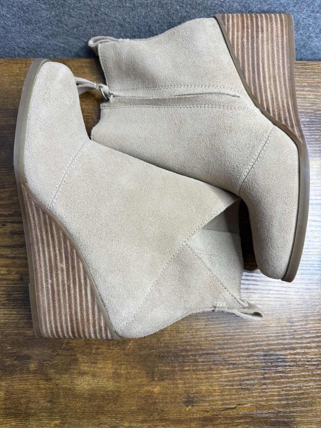 Toms Suede Wedge Ankle Boots Tan 8