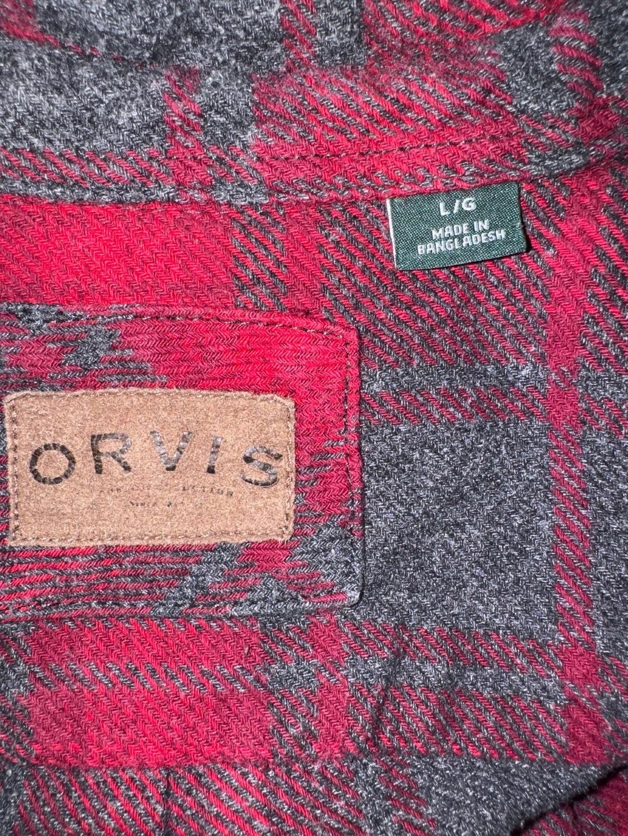 Orvis Men's XL Heavyweight Flannel Shirt
Red and Dark Plaid Button Front 3