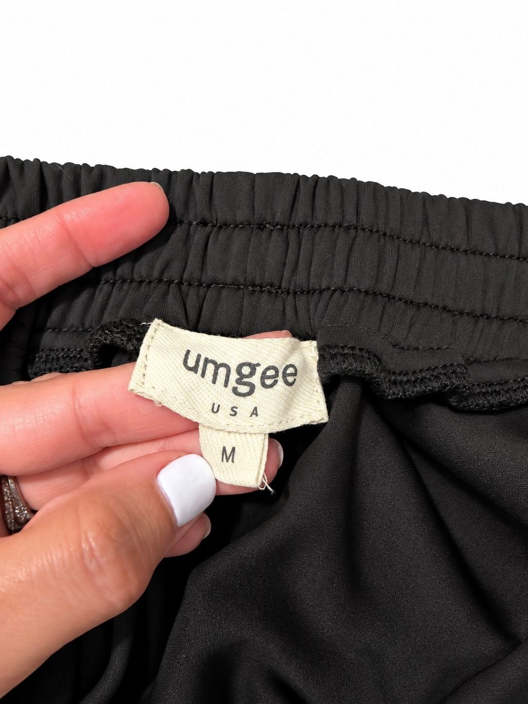 Umgee Skirt Size M Black Scalloped Hem Elastic Waist Mini Skirt 5