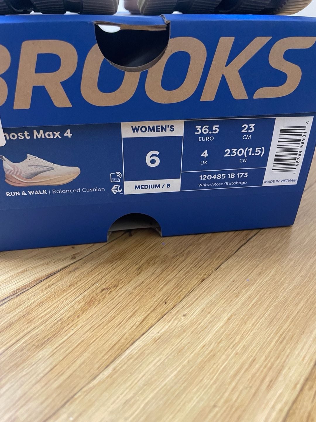 Brooks Ghost Max 4 8