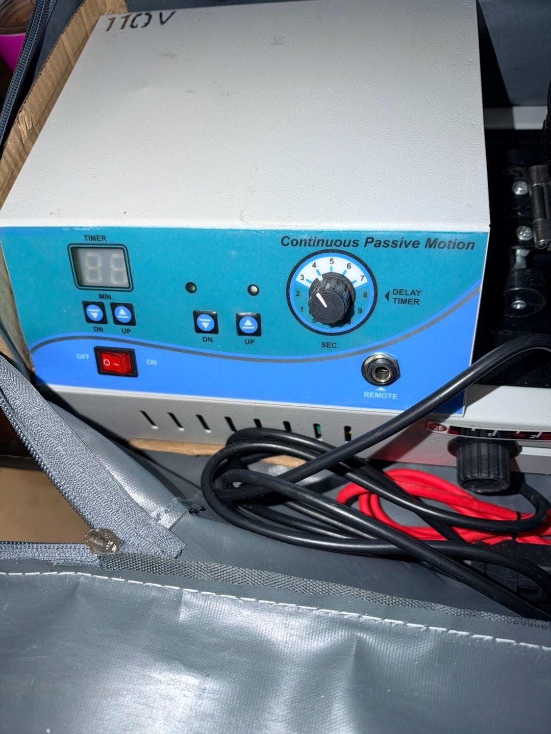 Skrilix Continuous Passive Motion CPM Machine 4