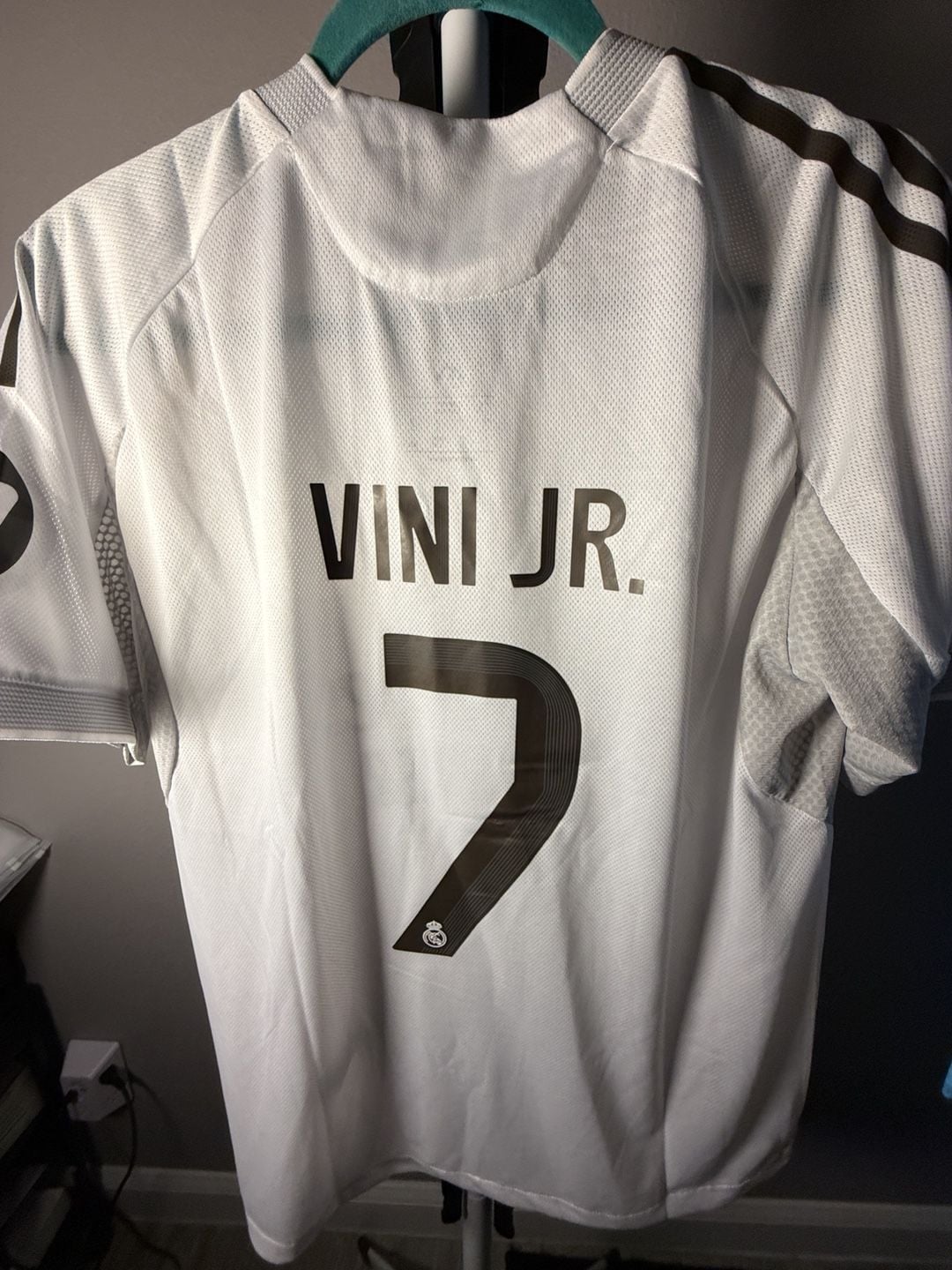 Adidas Real Madrid Vini Jr. 7 Jersey Size L White 11