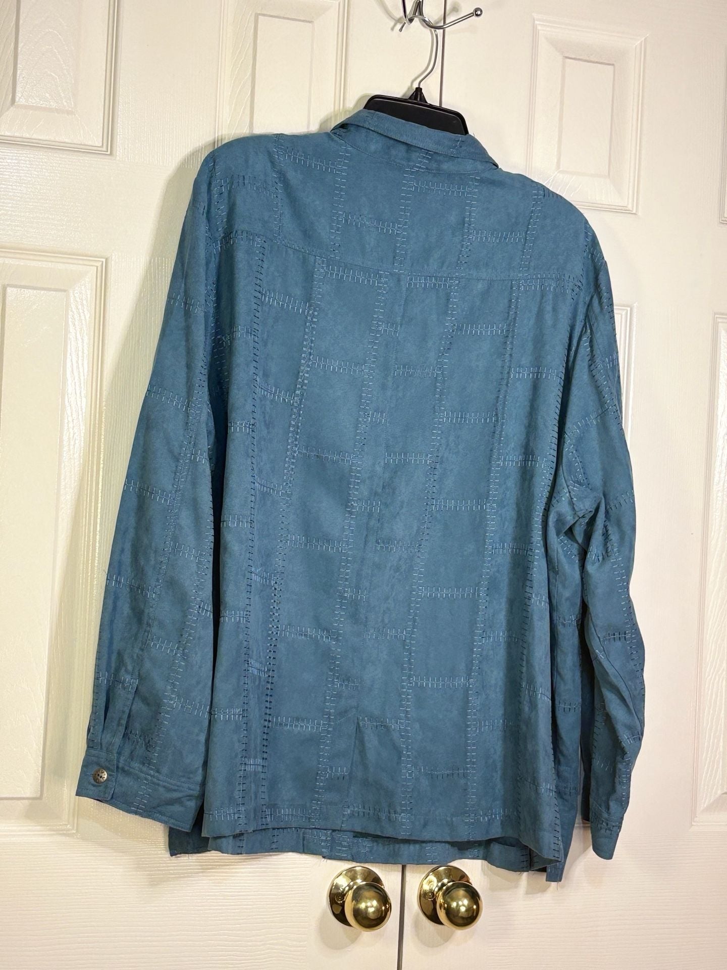 Erin London Button-Down Shirt Size 3X Muted Teal Faux Suede Embroidered 7