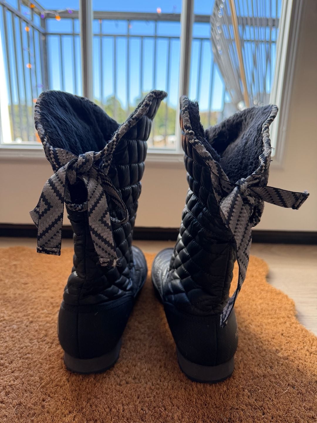 The North Face Nuptse Puffer Boots Black 4