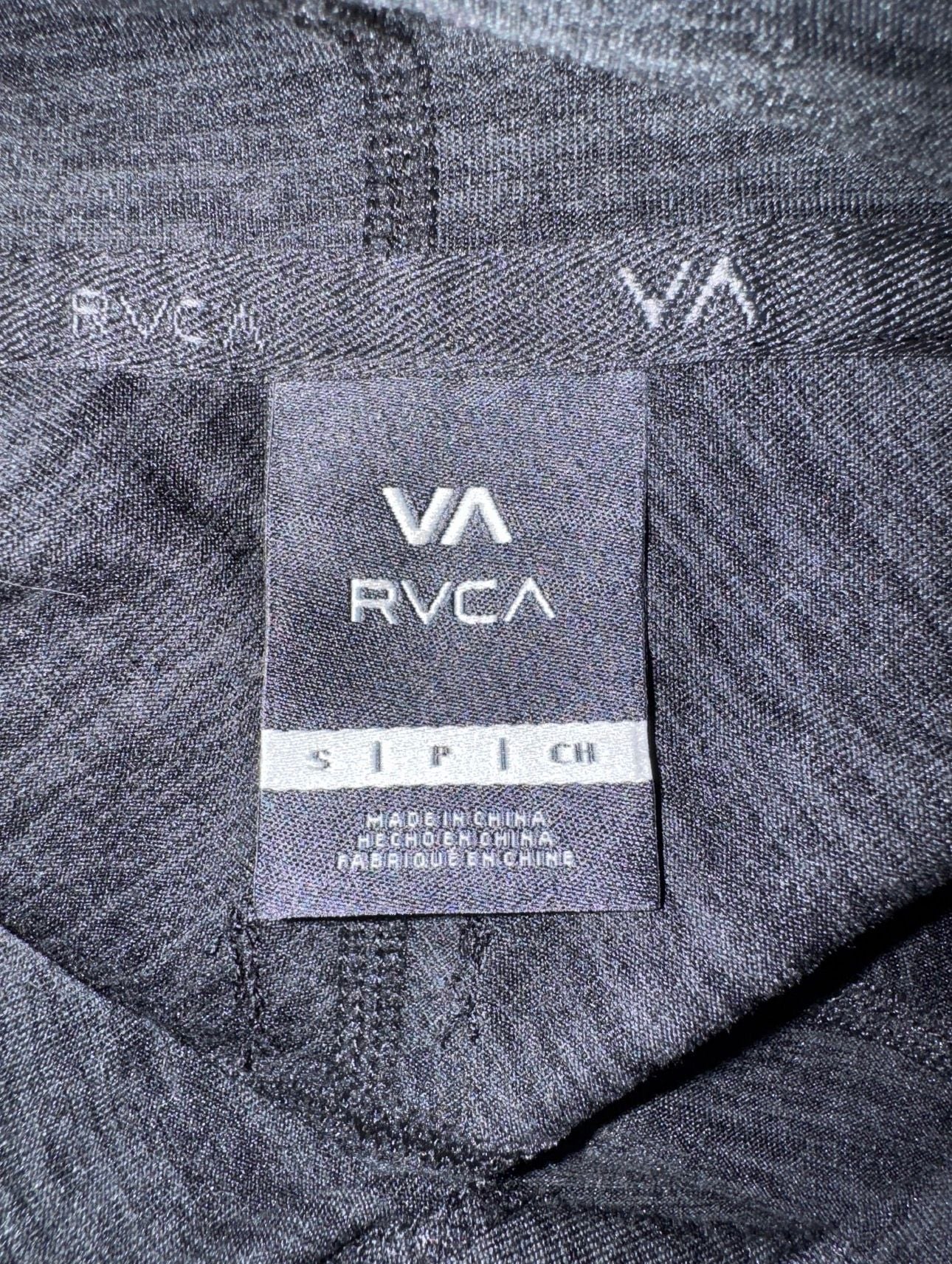 RVCA Women's C-ABLE Cropped Workout Hoodie 3