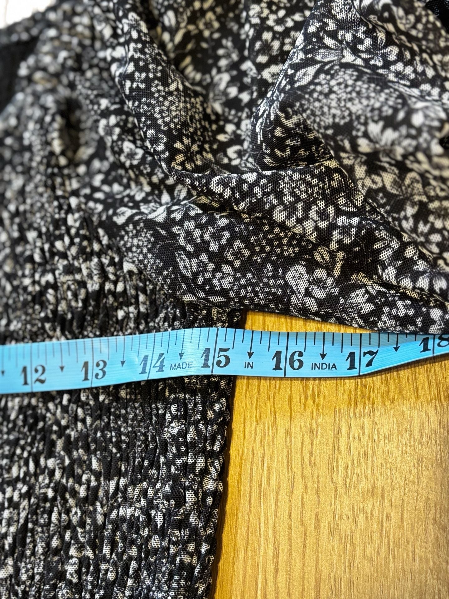 By Anthropologie Floral Smocked Puff Sleeve Top Size M 6