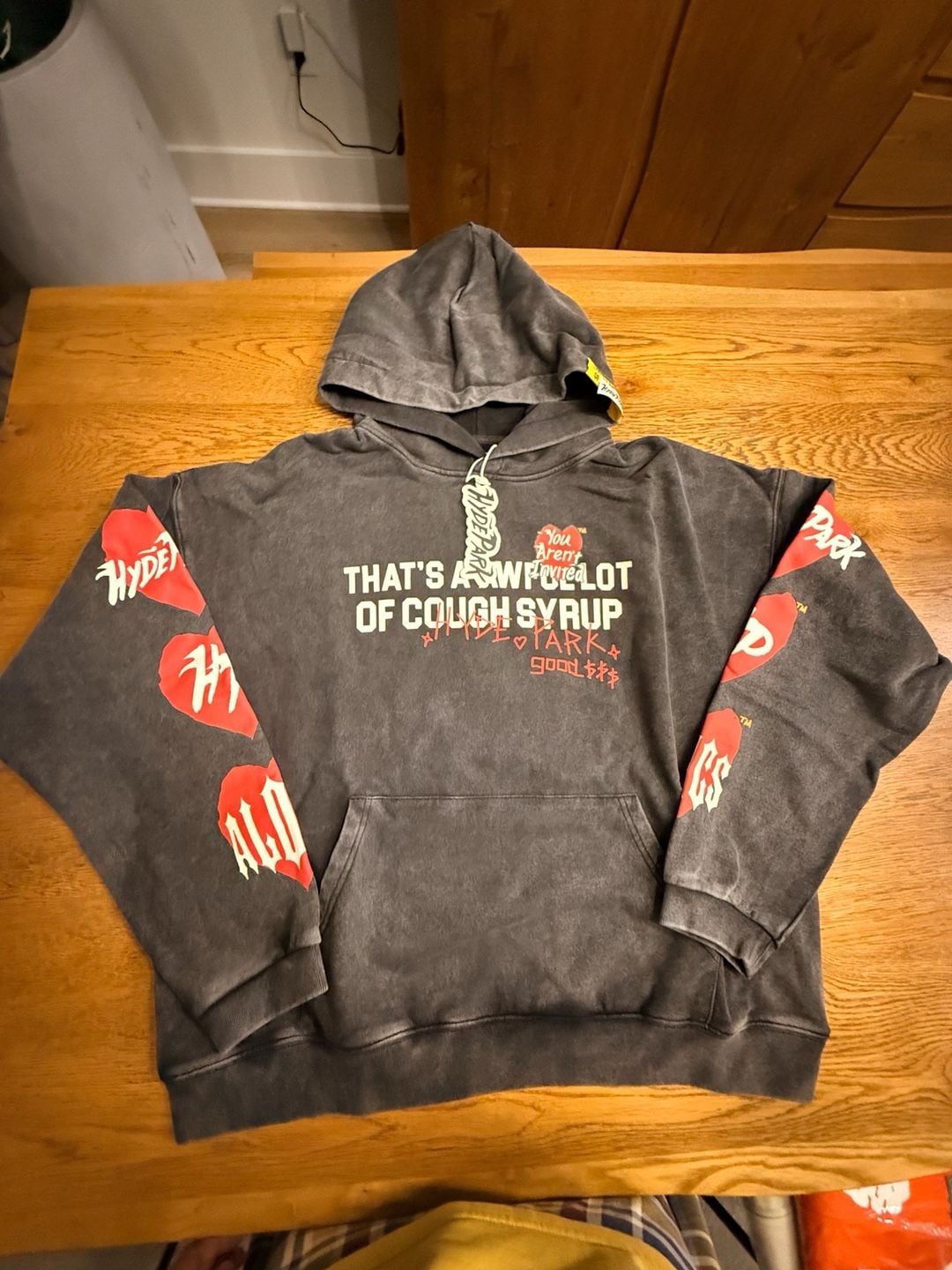 *SOLD OUT* ALOCS x Hyde Park You Aren't Invited Hoodie Black size L 2