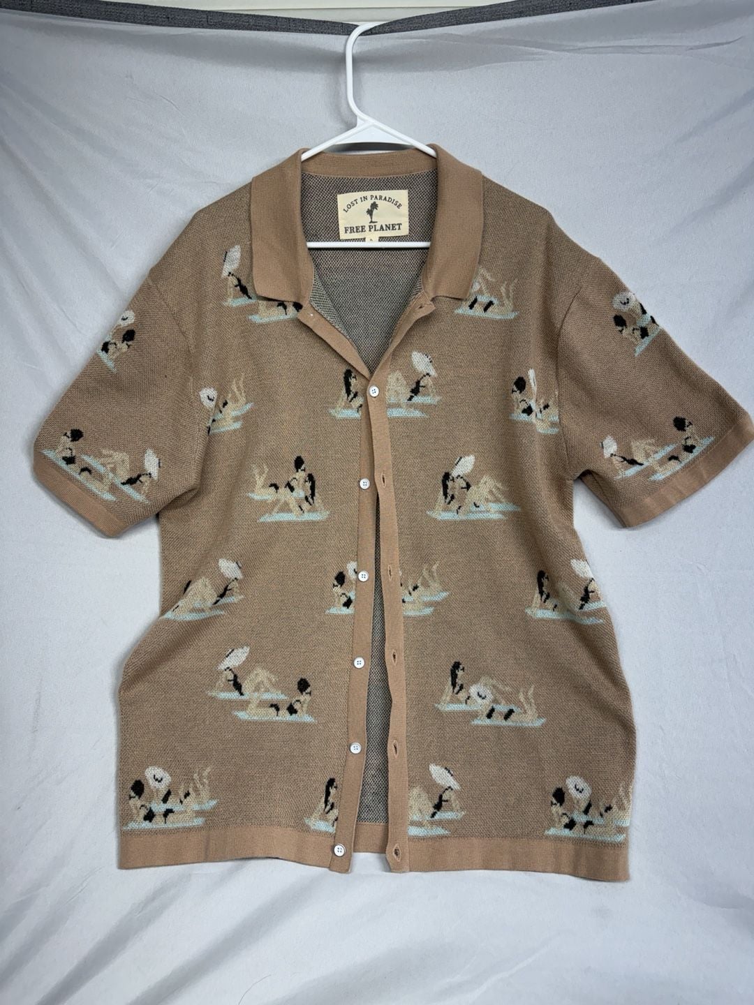 Free Planet Lost In Paradise Knit Polo Shirt Size XL Tan Graphic Graphic 2