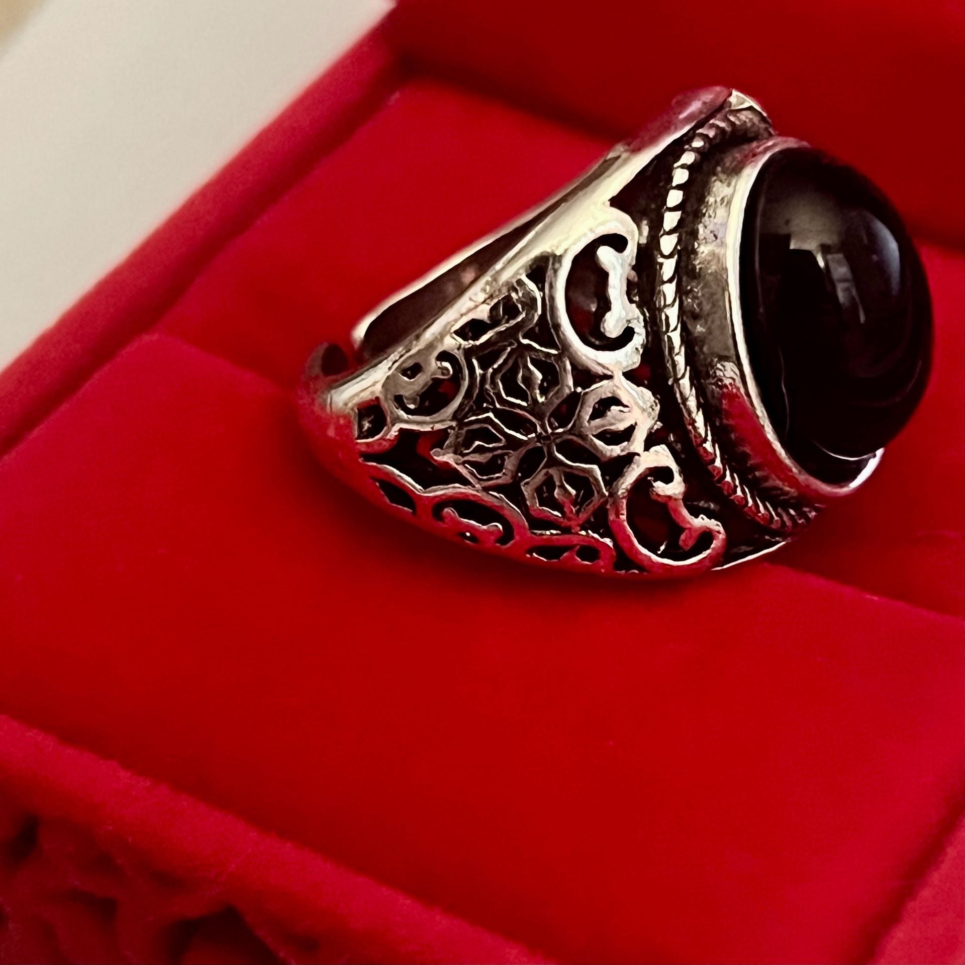 Vintage Natural Black Oval Onyx Stainless Steel
Open Ring Size 9 3