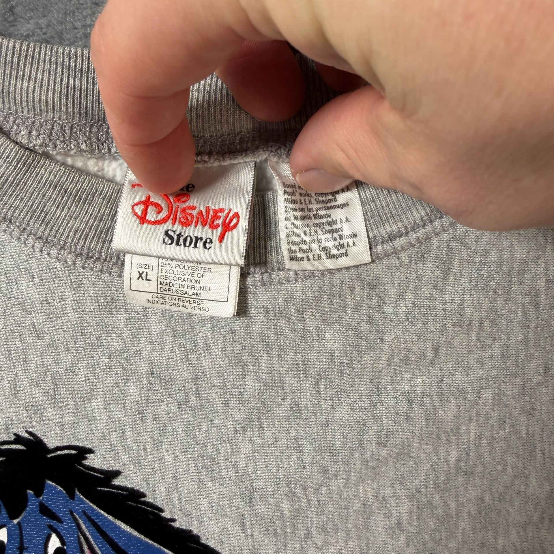 Y2K Disney Eeyore Sweatshirt Size XL Grey Embroidered Graphic 90/2000 3