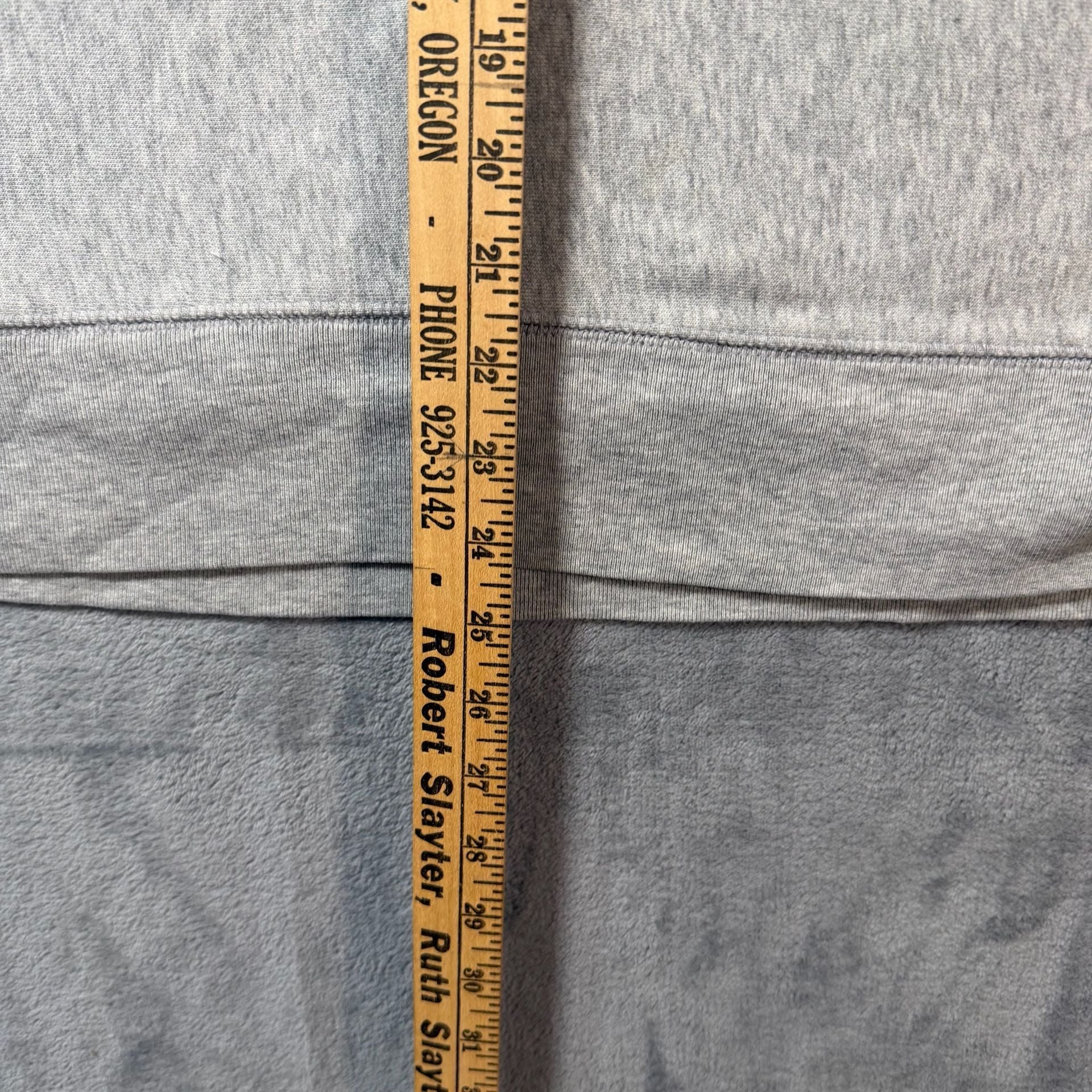 Y2K Disney Eeyore Sweatshirt Size XL Grey Embroidered Graphic 90/2000 5