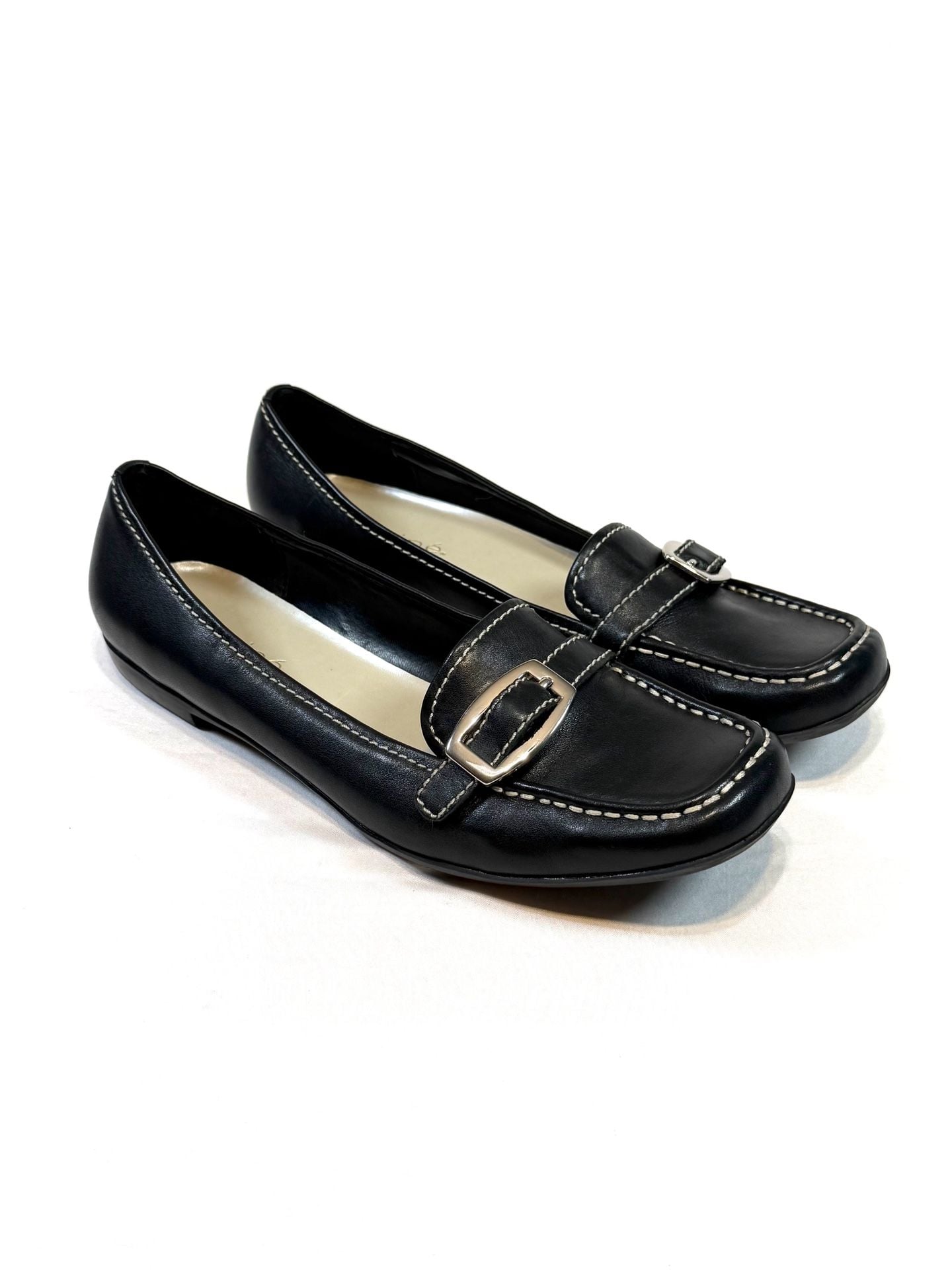Maripé Women's Loafers Size 11 M Old Money Preppy Y2K Quiet Luxury Dark Academia Black Leather Silver Buckle Contrast Stitch Square Toe Slip On 2
