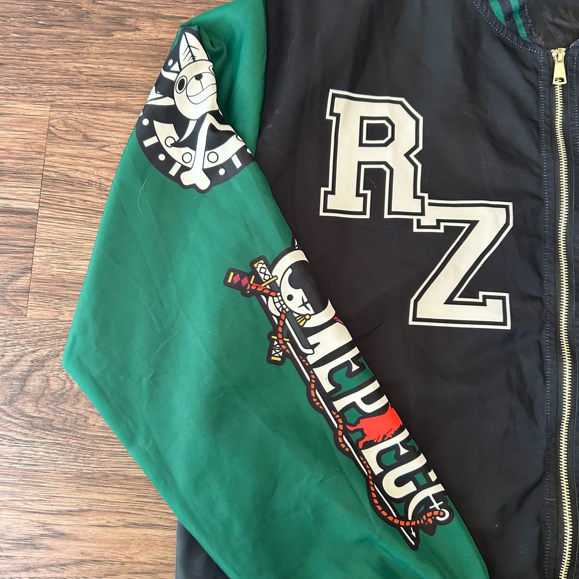 Fandomaniax One Piece Roronoa Zoro Bomber Jacket Men size XL 3