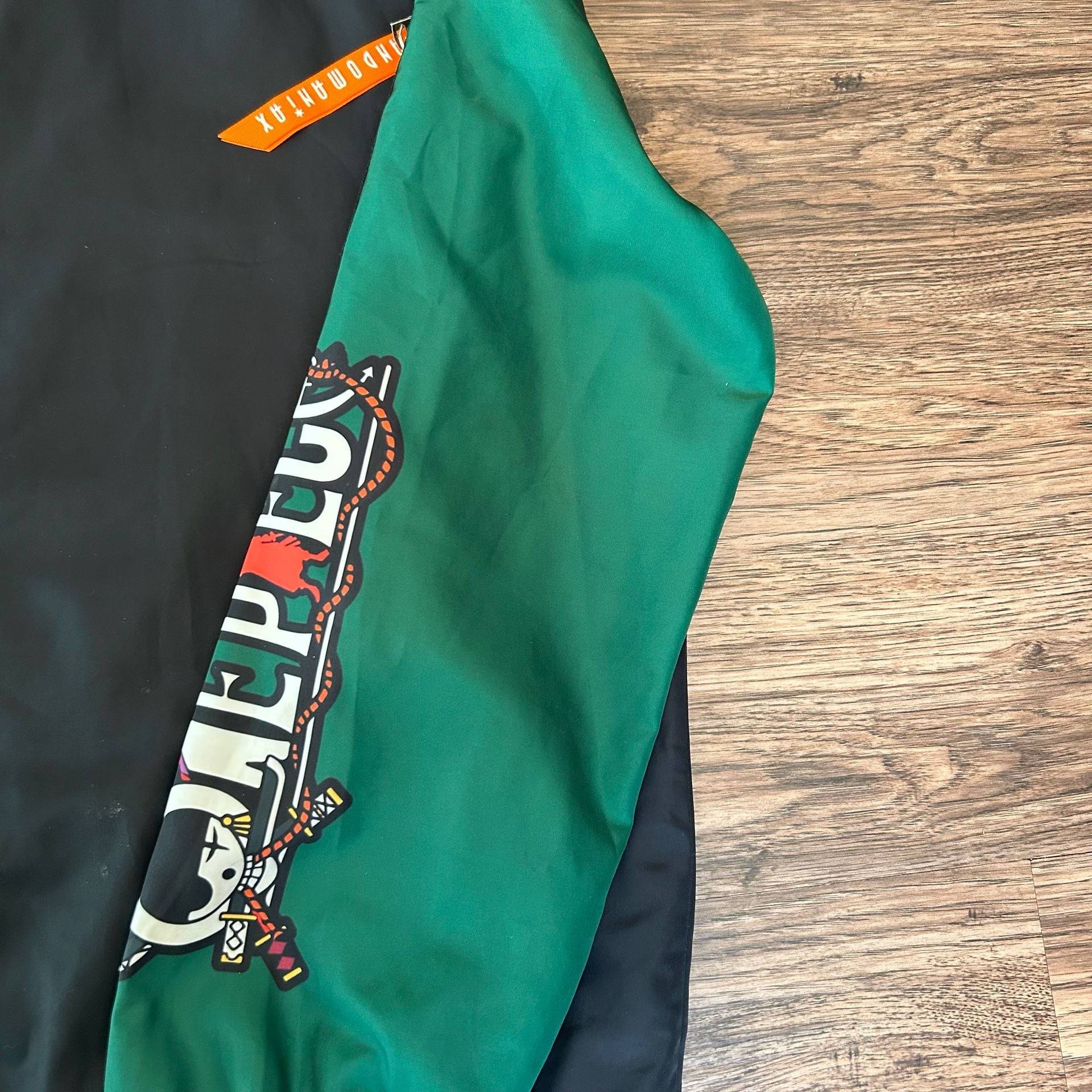 Fandomaniax One Piece Roronoa Zoro Bomber Jacket Men size XL 4