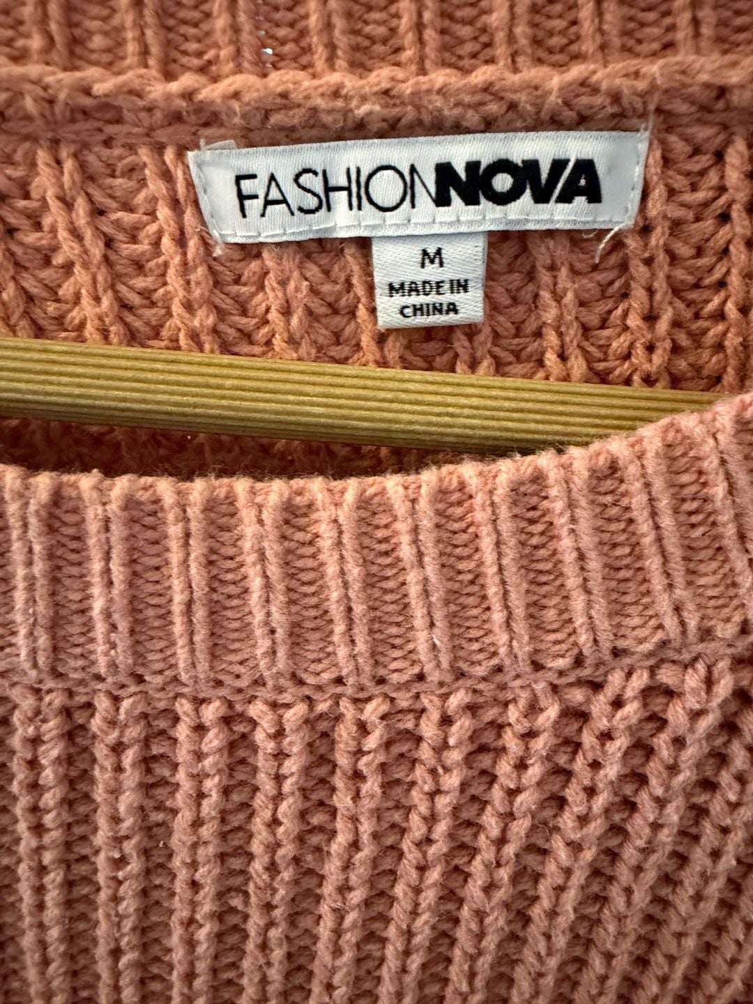 Fashion Nova Cable Knit Crop Sweater Size M Pink 4