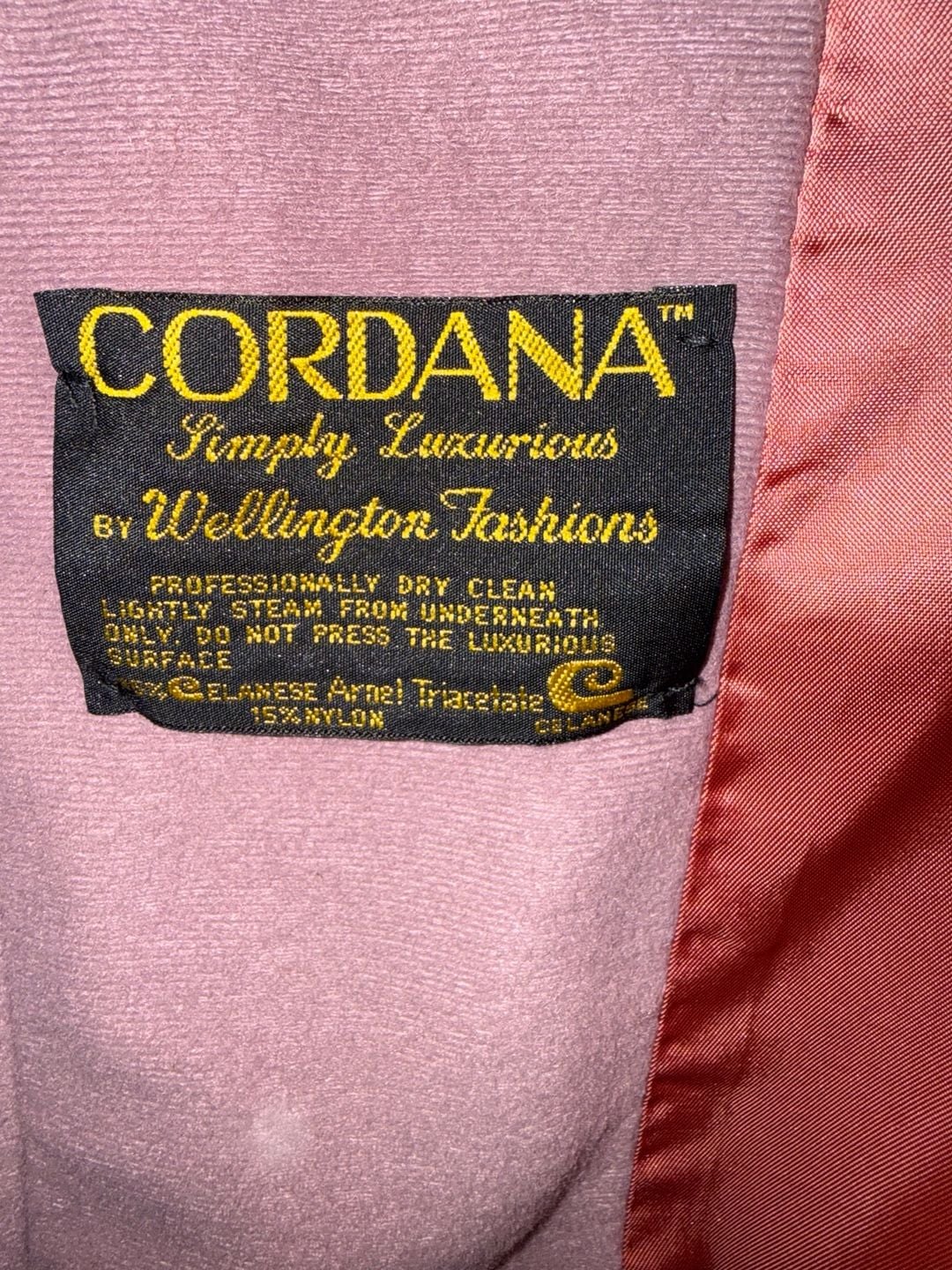 Cordana by Wellington Fashions Vintage Velvet Coat 4