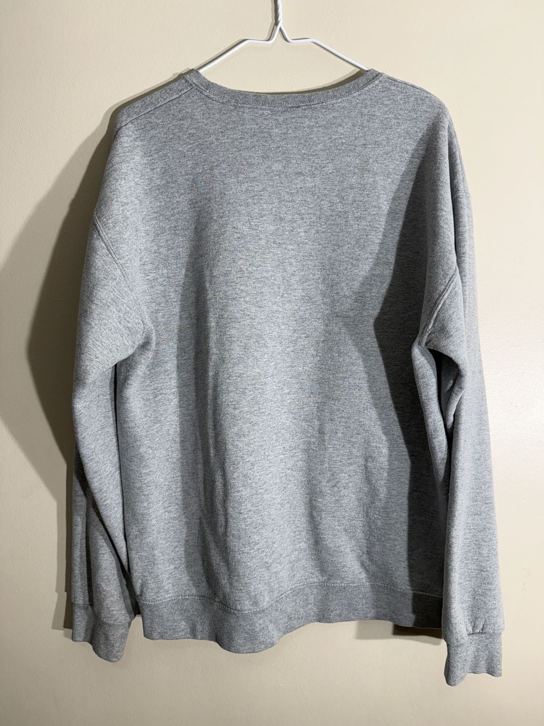 Disney Parks Disneyland Resort Sweatshirt Size L Gray Mickey Mouse 3