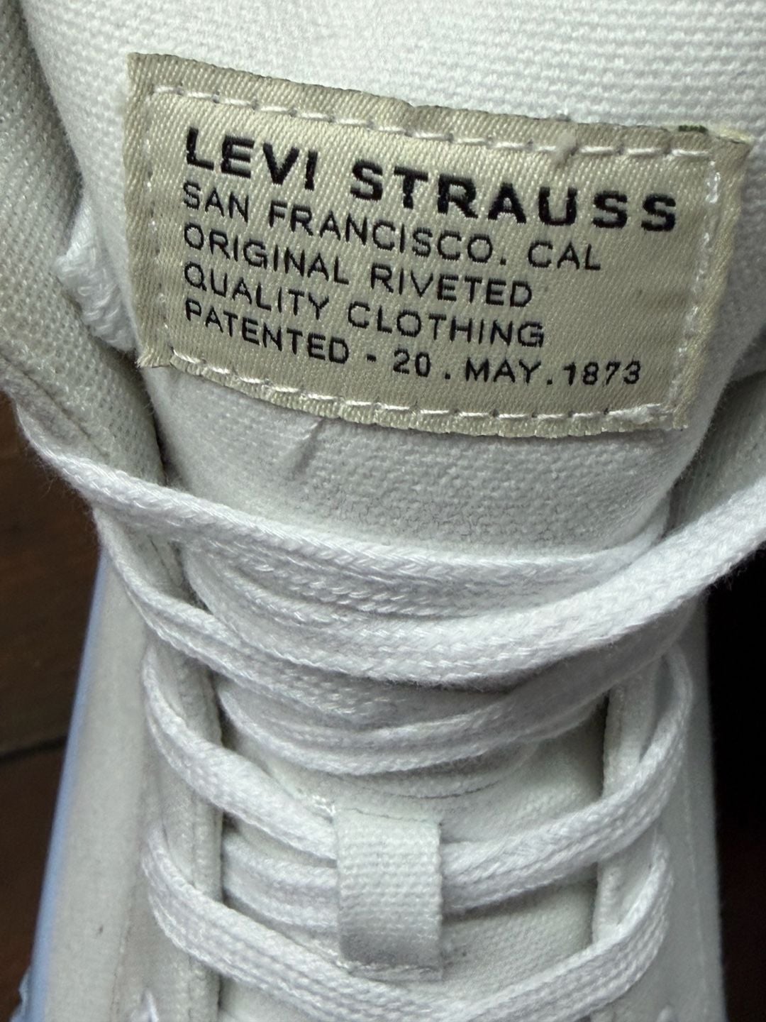 Levi's Womens Olivia DF Fabric Hightop Fashion Sneaker Shoes Sz 9 4