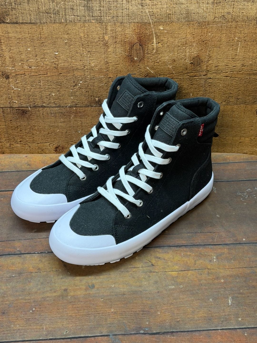 Levi's Womens Olivia II ct cvs Casual Lace Up Hightop Sneaker Shoe 8.5 8