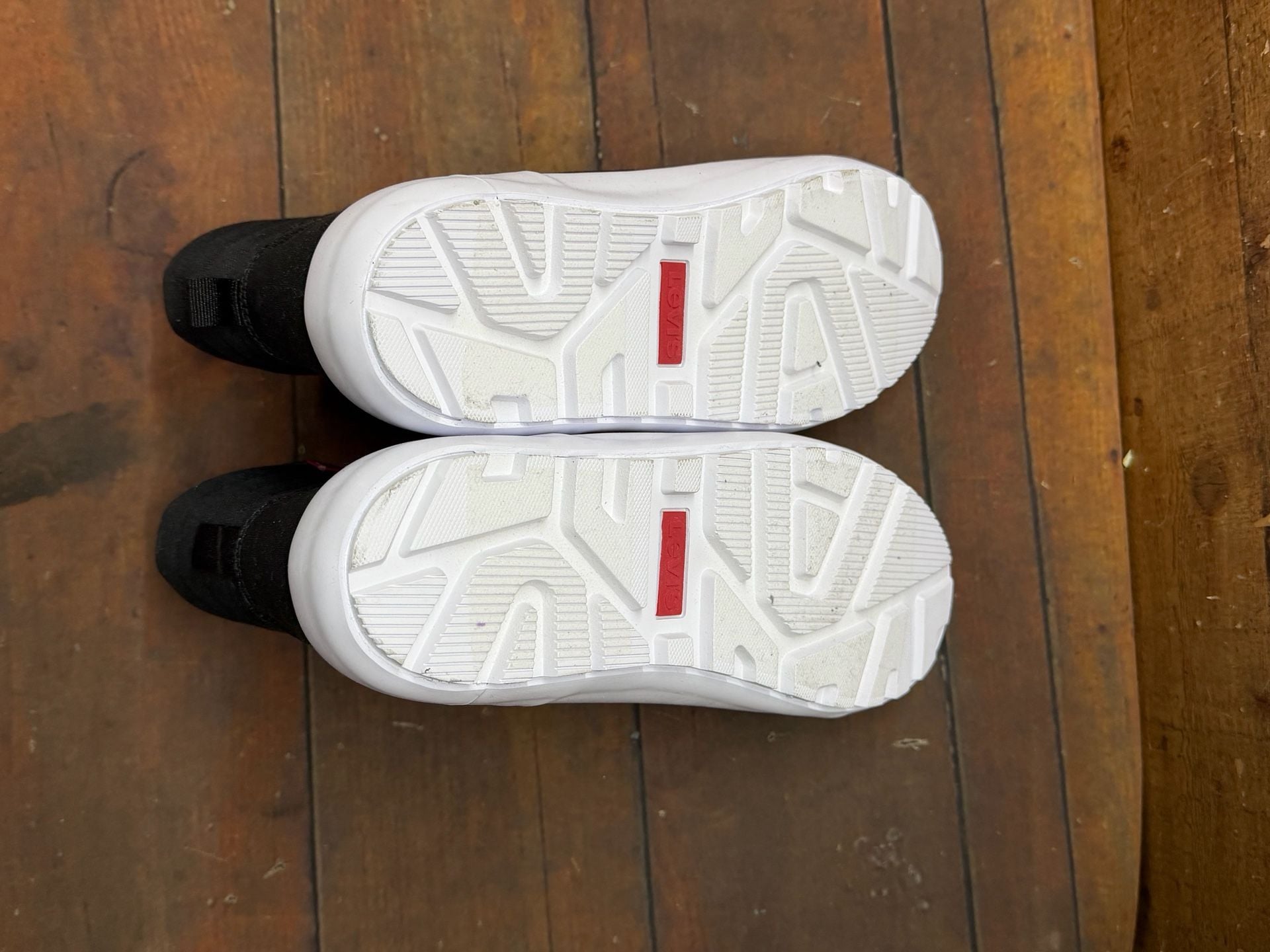 Levi's Womens Olivia II ct cvs Casual Lace Up Hightop Sneaker Shoe 8.5 10