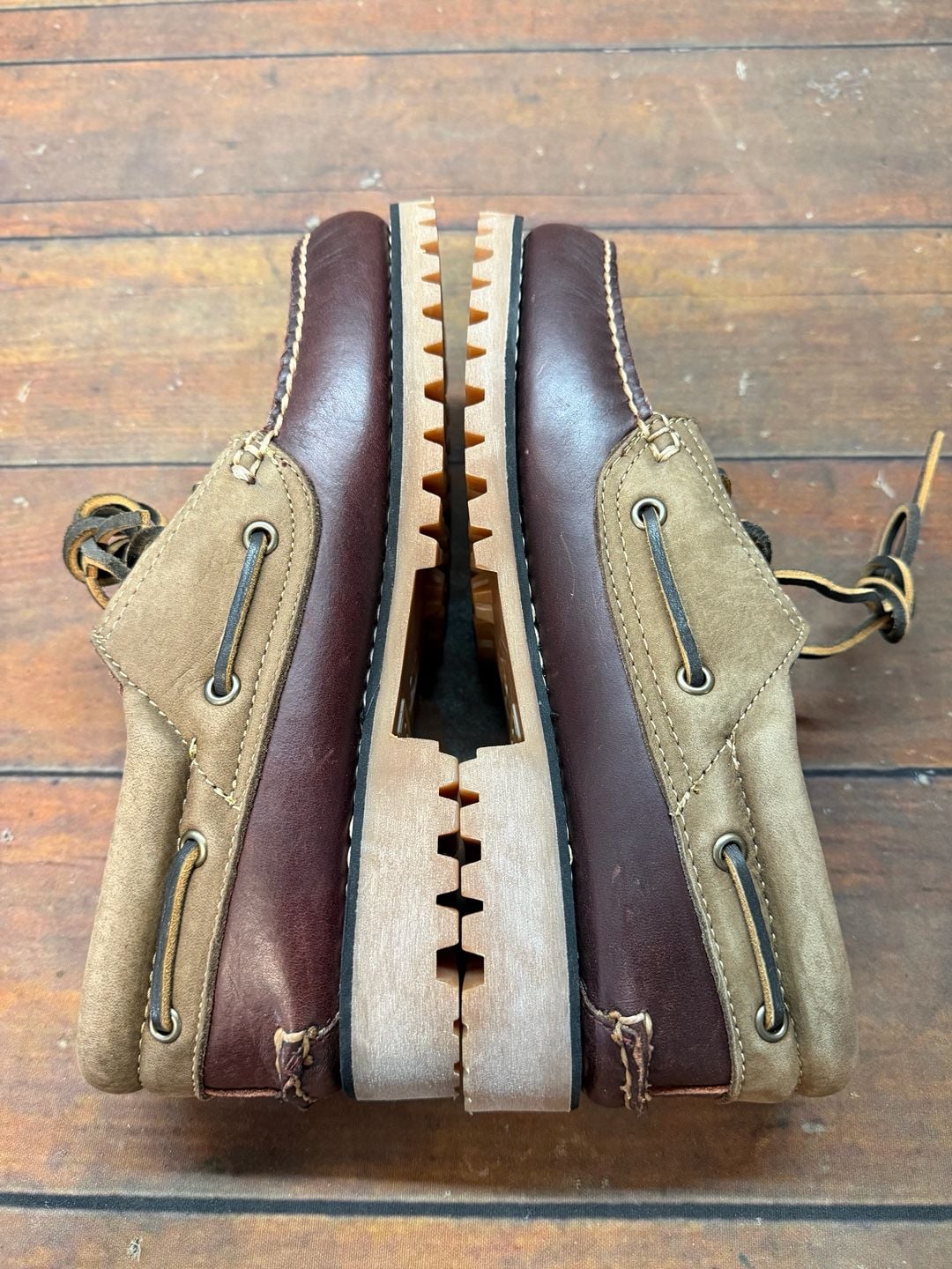 Timberland Authentics 3-Eye Classic Lug Size 8.5 Brown Boat Shoes 10